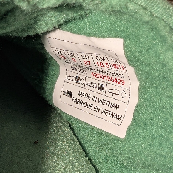 The North Face Kids Blue and Green Slip On Shoes - Picture 7 of 7